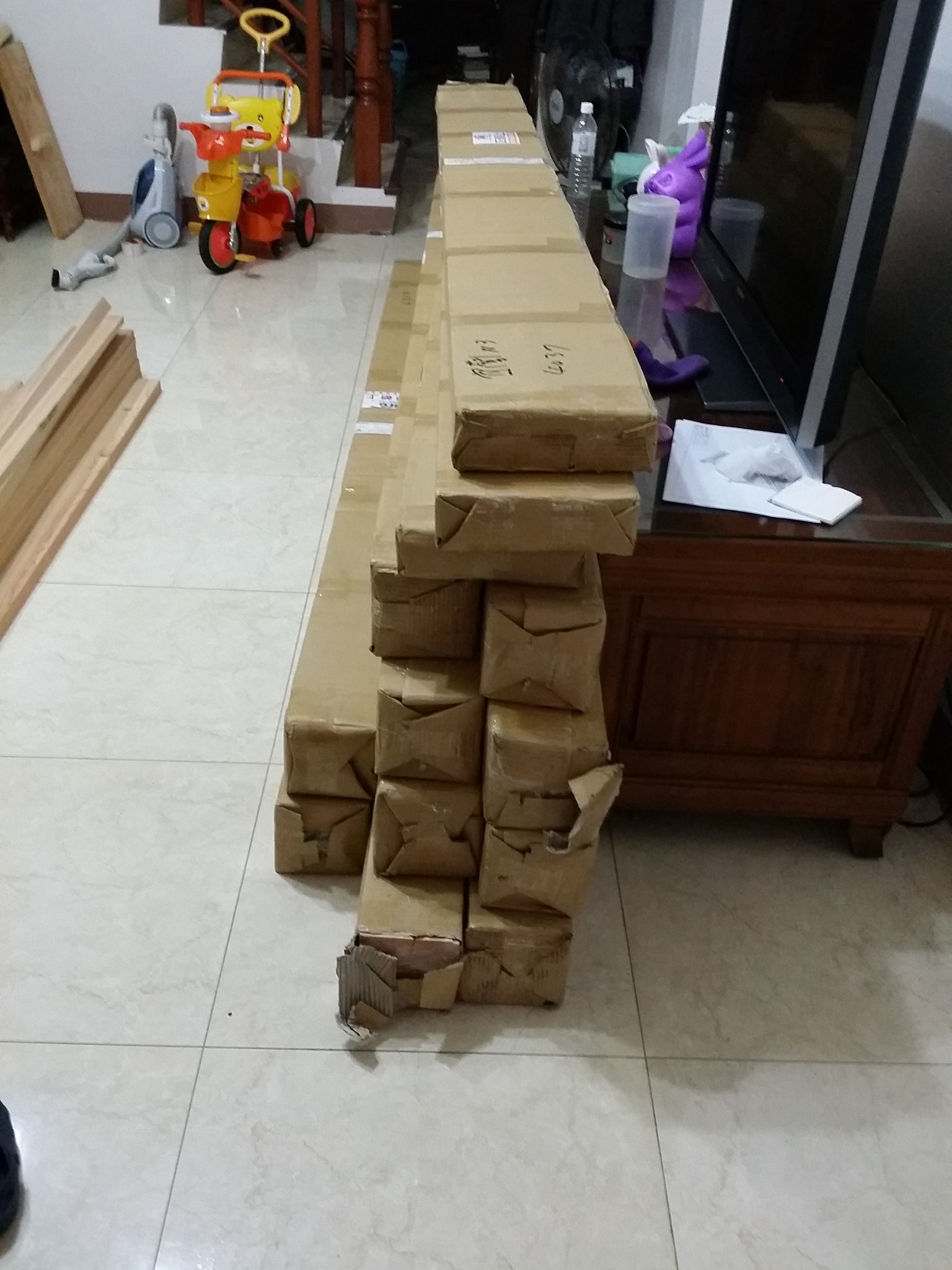 為自己做一張工作桌｜方栓腳與活動虎鉗的木工桌