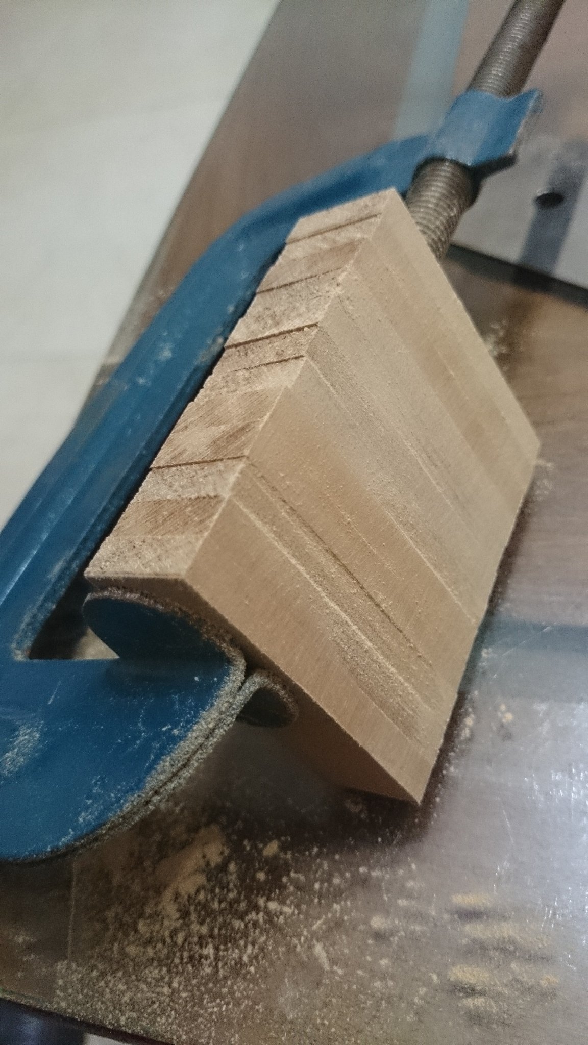 六個小提籃轉起來｜一座手作摩天輪展示架